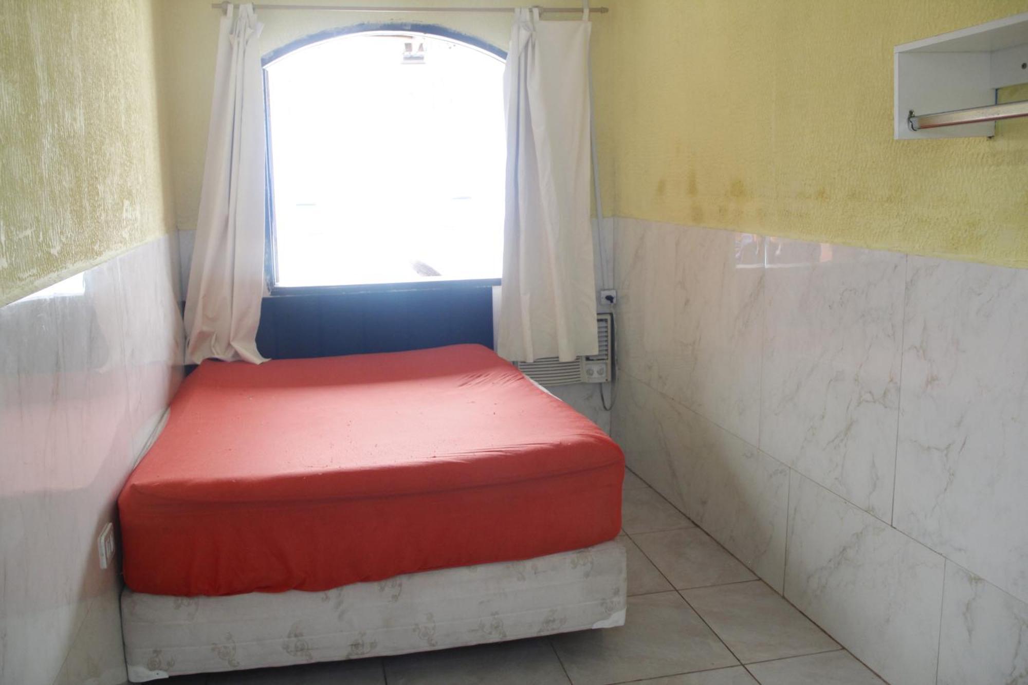 Residencial Praia Mar Guaratuba Pr Piscina Grande E Aquecida,Wifi 100Mb,Tv Smart , Netflix Ar Condiconado Em Todos Os Quartos 外观 照片